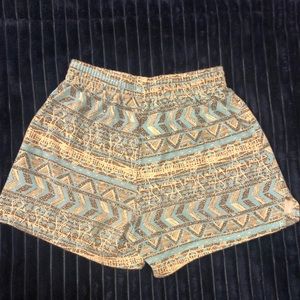 Pattern shorts
